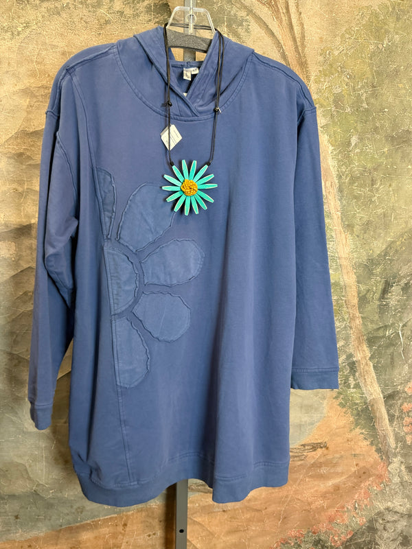 A2994202 Long/Slv Flower Tee-Dark Blue