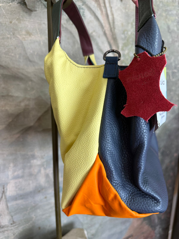 Soruka Agatha navy blue recycled leather crossbody bag with burgundy handle and orange lining, Barcelona handcrafted - 27