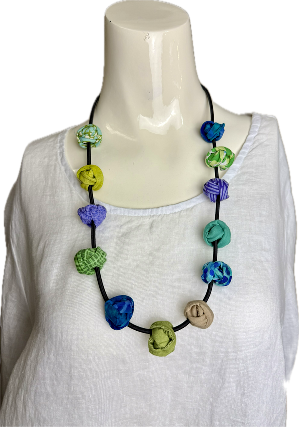26N256 Larger Rose Bud Necklace