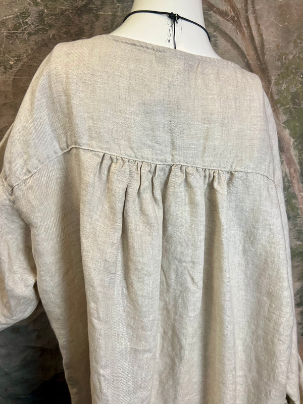 3100 Meg Over Linen Top