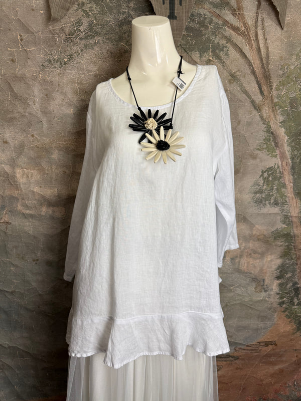 MP-HLT561 Ruffle Hem Top-White