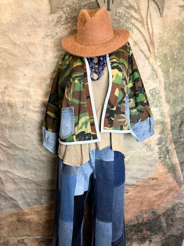 5646 Nevada Camo Mix Cardigan