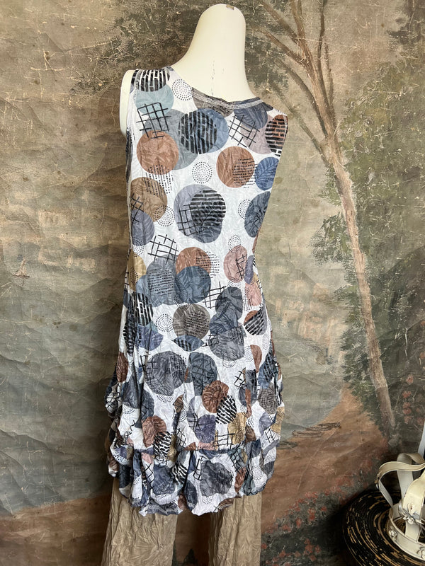 25007 Crinkle Bubble Dress