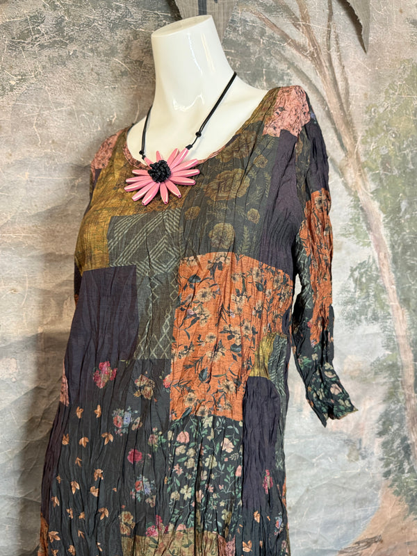 25517 Crushed Sharkbite Dress