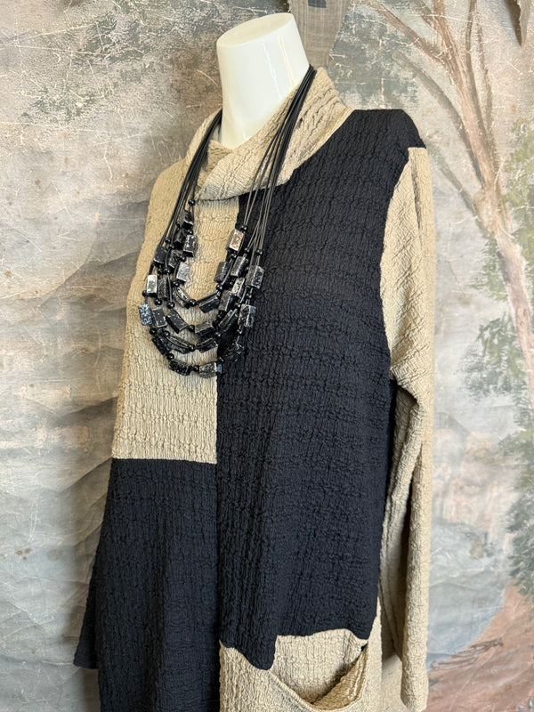 D525 Waffle Knit Turtleneck Dress-Mocha/Black