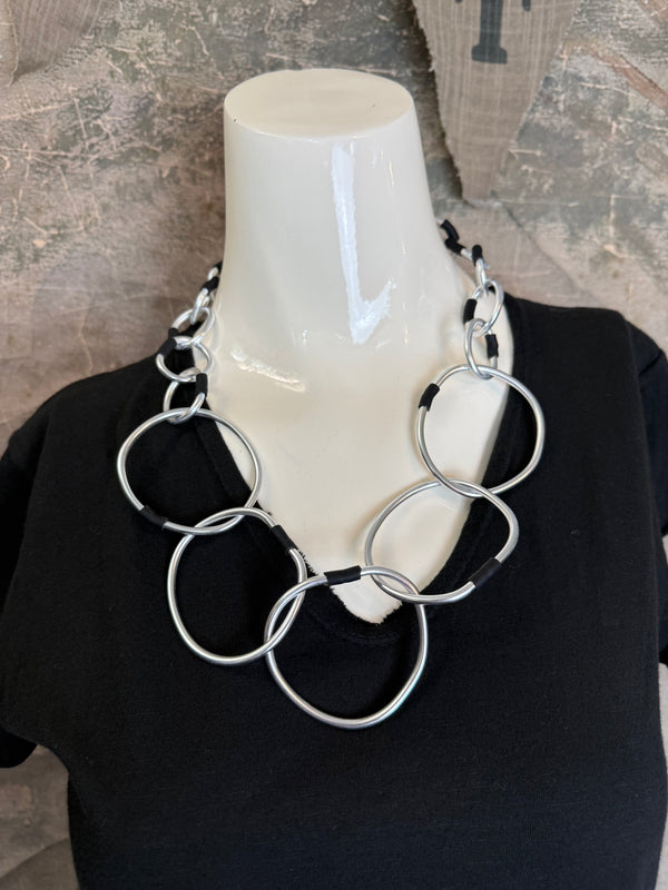 588 Statement Necklace