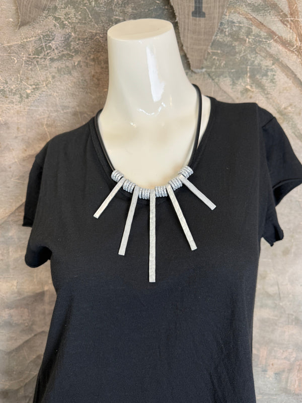 326 Rays Drama Necklace