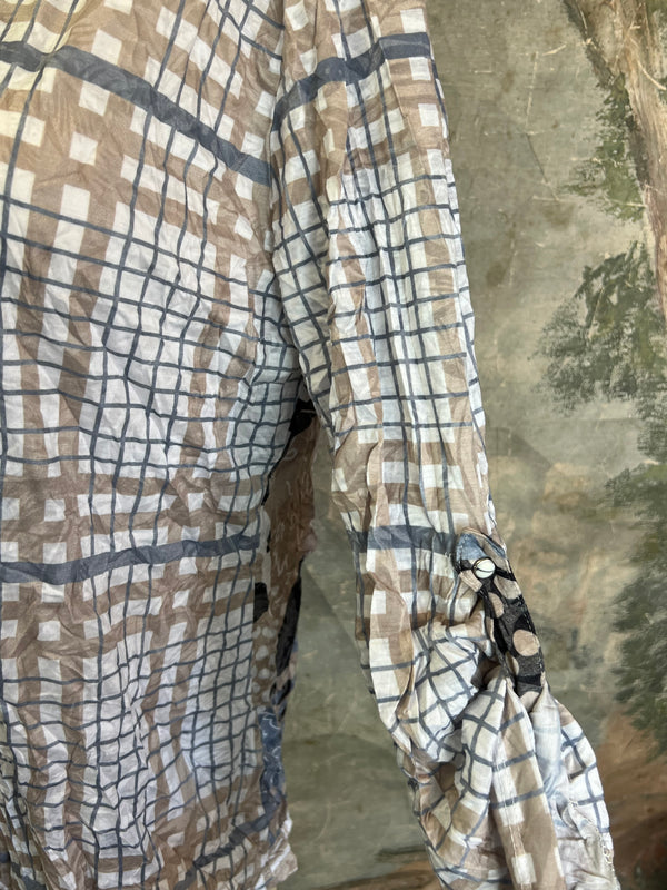 25057 Crinkle Mix Media Top