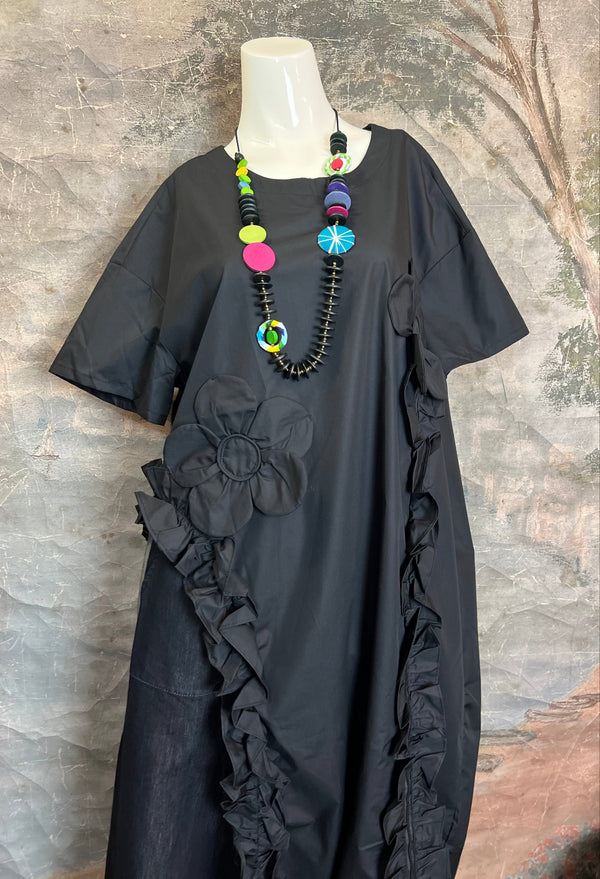 90915 Floral Applica Tunic W/Slits-Black