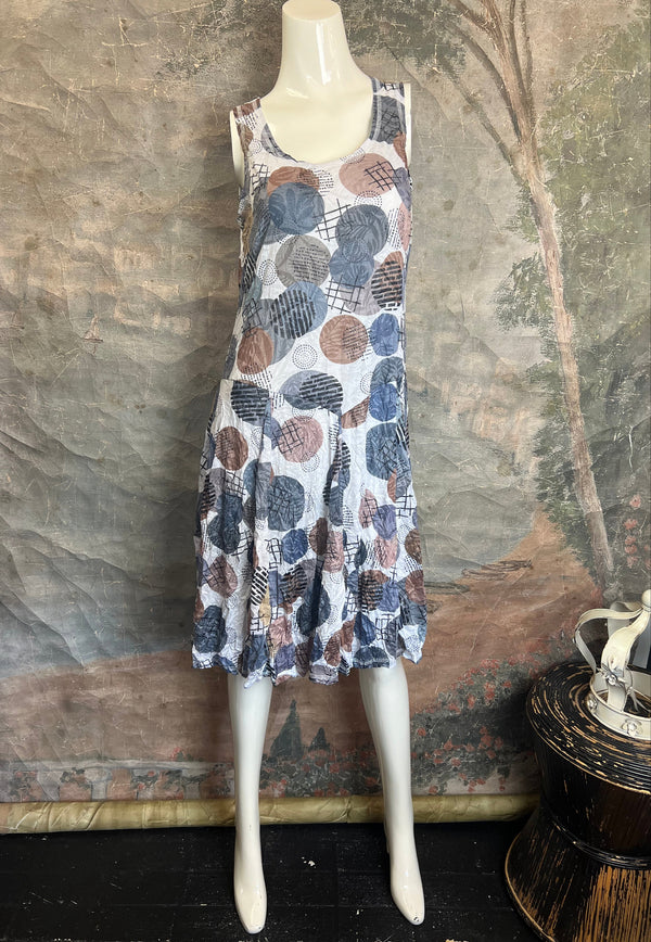 25007 Crinkle Bubble Dress