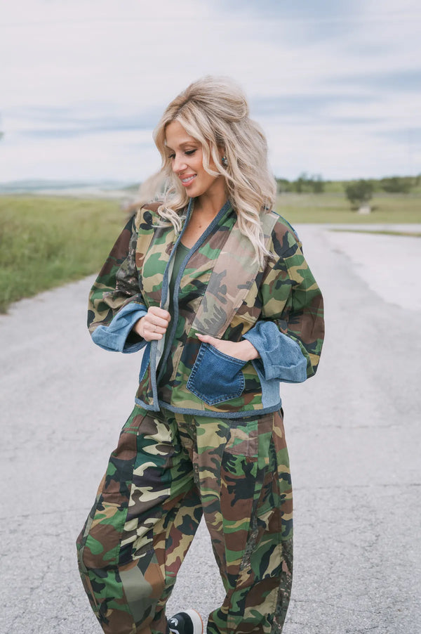 5646 Nevada Camo Mix Cardigan
