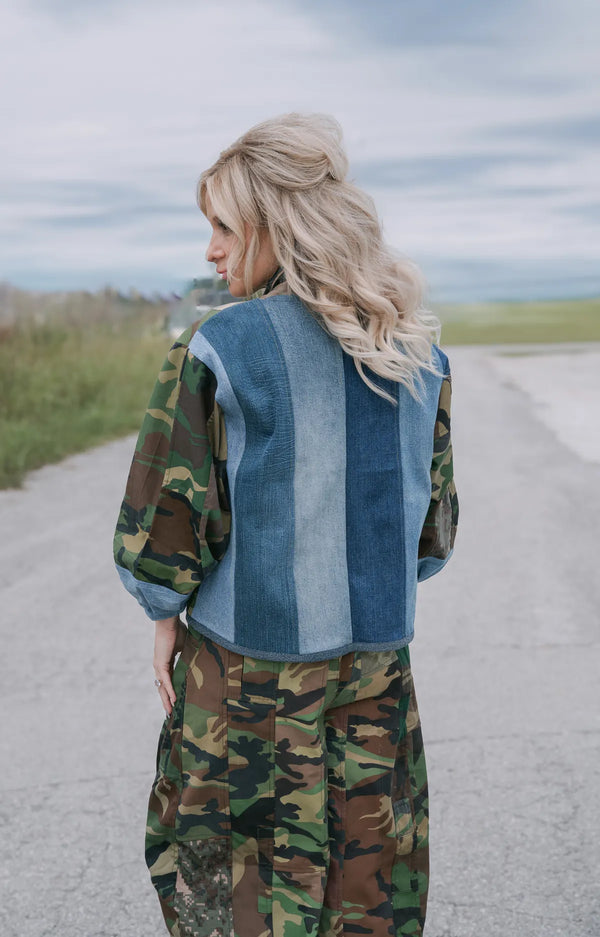 5646 Nevada Camo Mix Cardigan