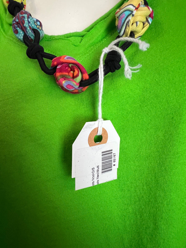 B64LG Rosebuds & Knots Necklace