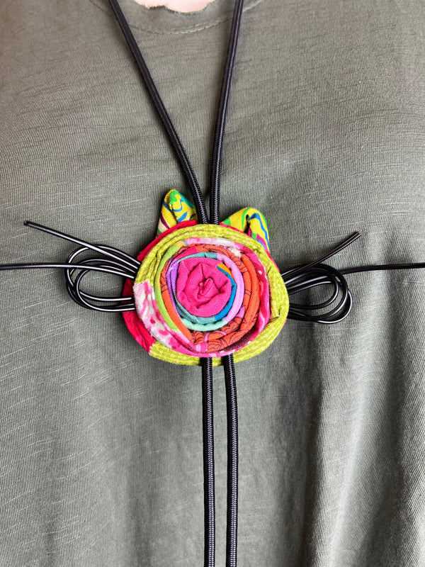 N136 Kitty Face Bolo Necklace-Multi