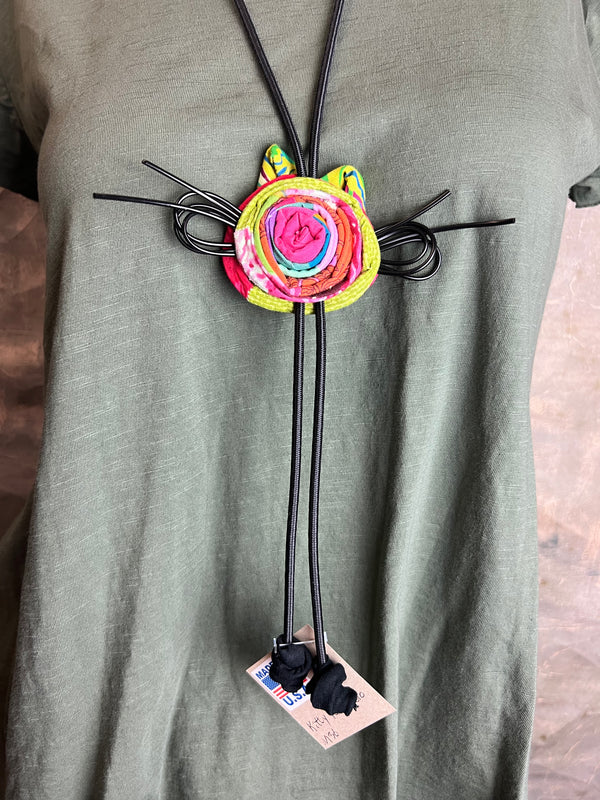 N136 Kitty Face Bolo Necklace-Multi