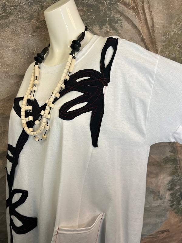 BB525 Blossom and Branch Tee-A-MIX SM/MED