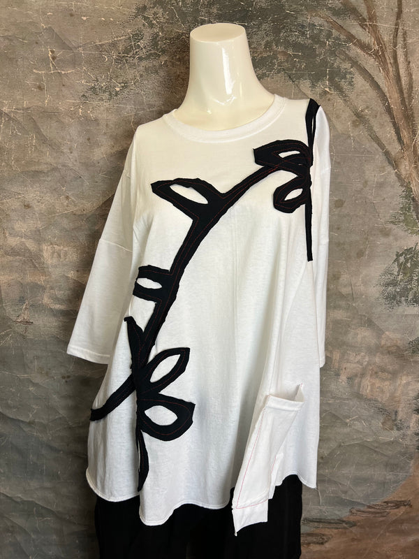 BB525 Blossom and Branch Tee-A-MIX SM/MED