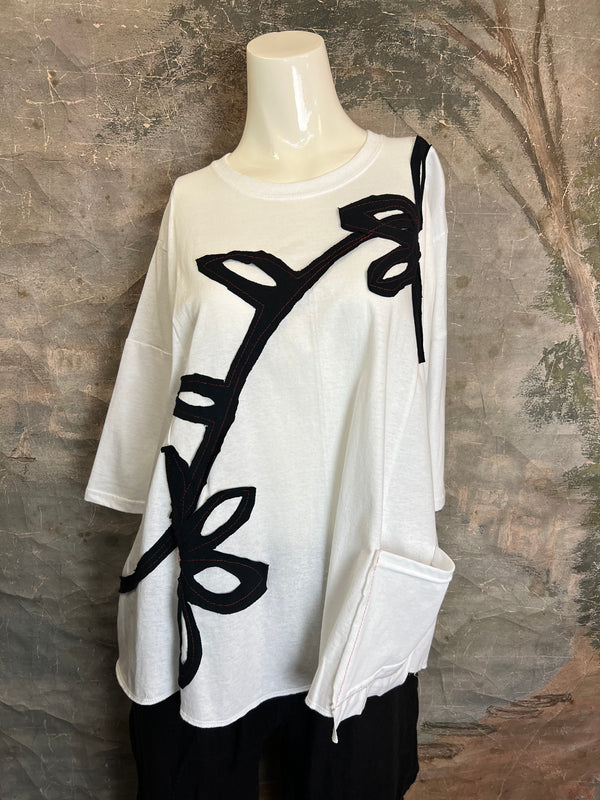 BB525 Blossom and Branch Tee-A-MIX SM/MED