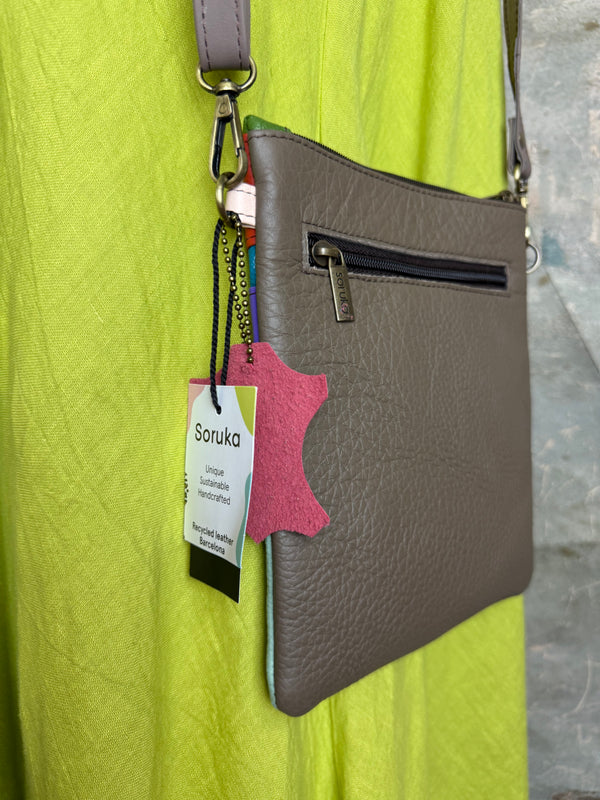 84797 Maya Crossbody Bag-B