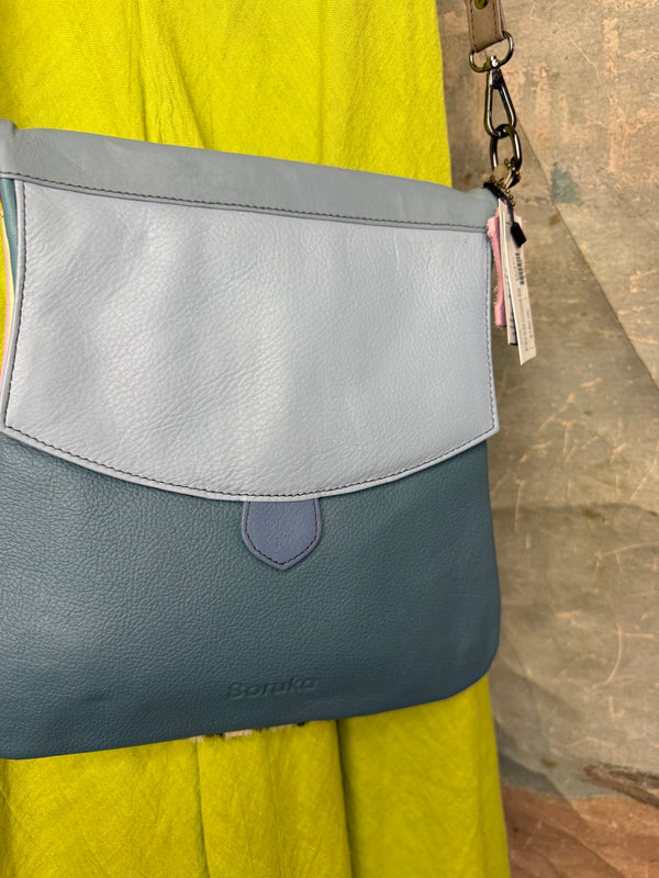81302 Greta Crossbody Bag-A