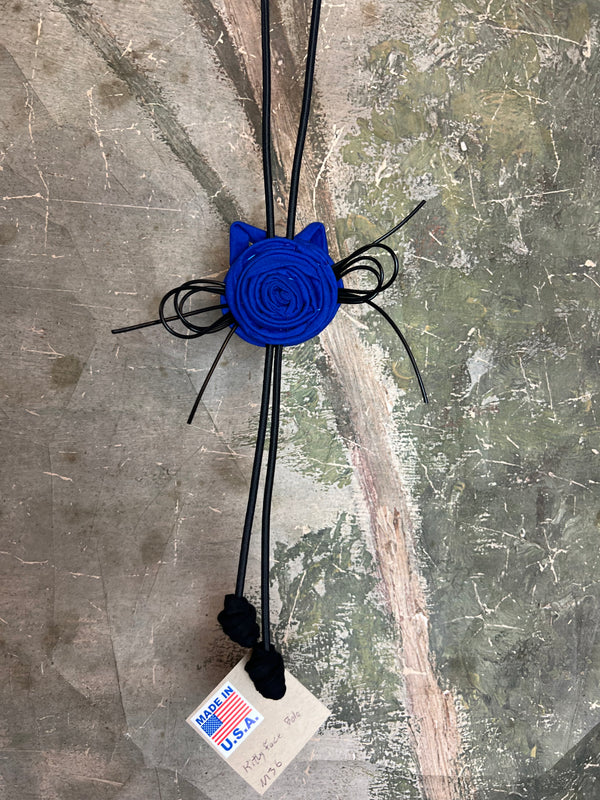 26N136 Kitty Cat Bolo Necklace