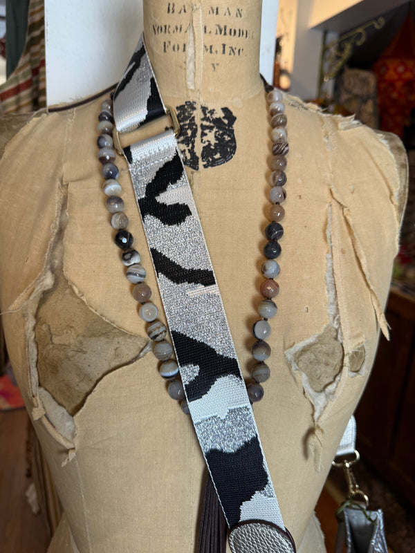 The Puffer Crossbody-Silver Marshmallow