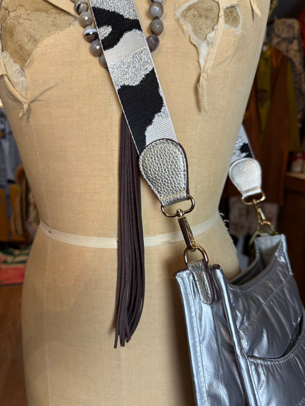 The Puffer Crossbody-Silver Marshmallow