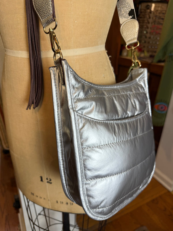 The Puffer Crossbody-Silver Marshmallow