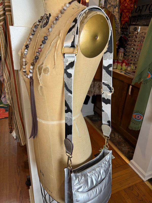 The Puffer Crossbody-Silver Marshmallow