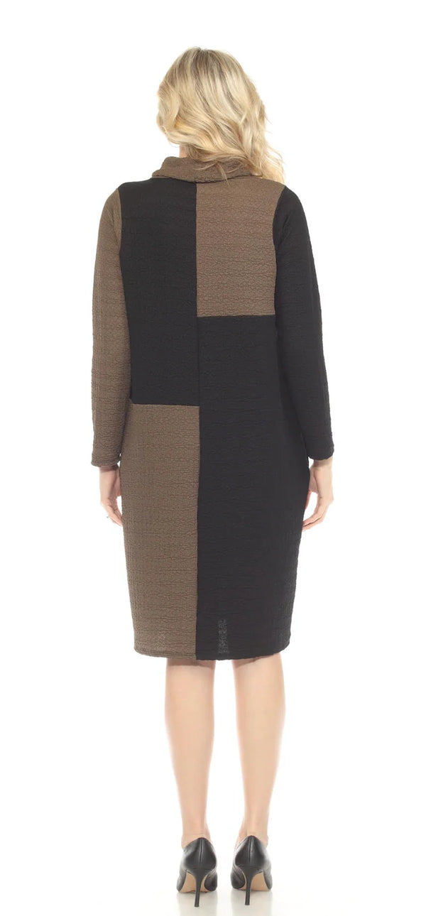 D525 Waffle Knit Turtleneck Dress-Olive/Black