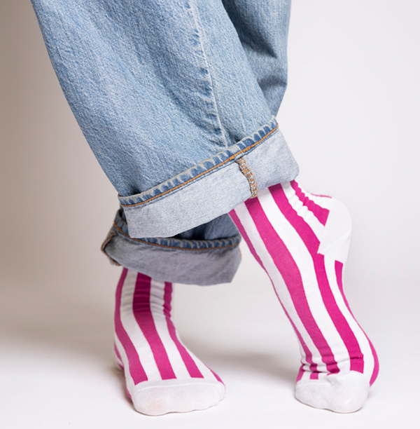 WW18 Iconics 7 Crew Socks-Pink/white