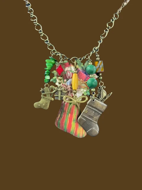 0A Stockings Were Hung Necklace