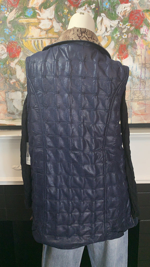 21302 Quilted-Zip Reversible Vest