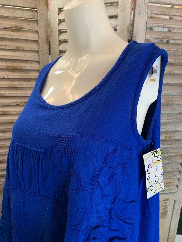 7709 Petirrojo Tank Blouse-Blue